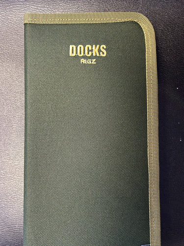 Docks Rig Wallet